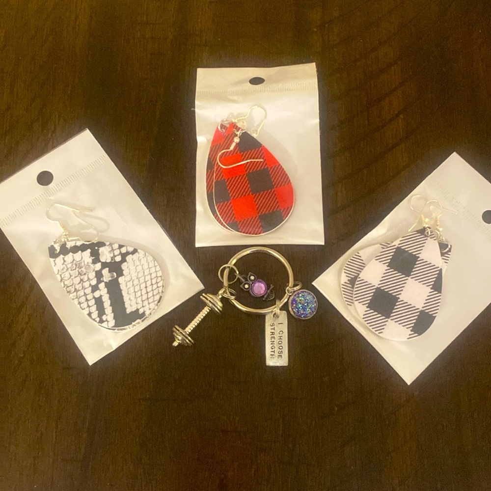 NWT 3 pair earrings - with a FREE Charm keychain